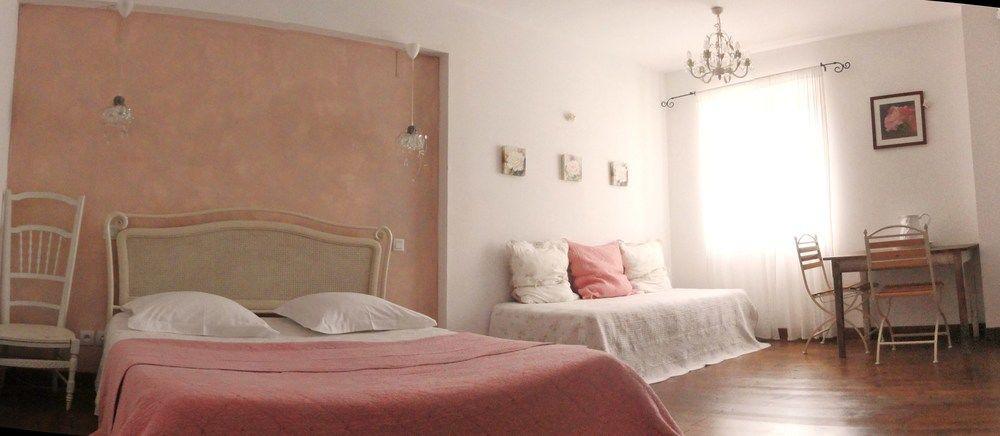 Domaine De Marseillens Bed & Breakfast Palaja Exterior photo