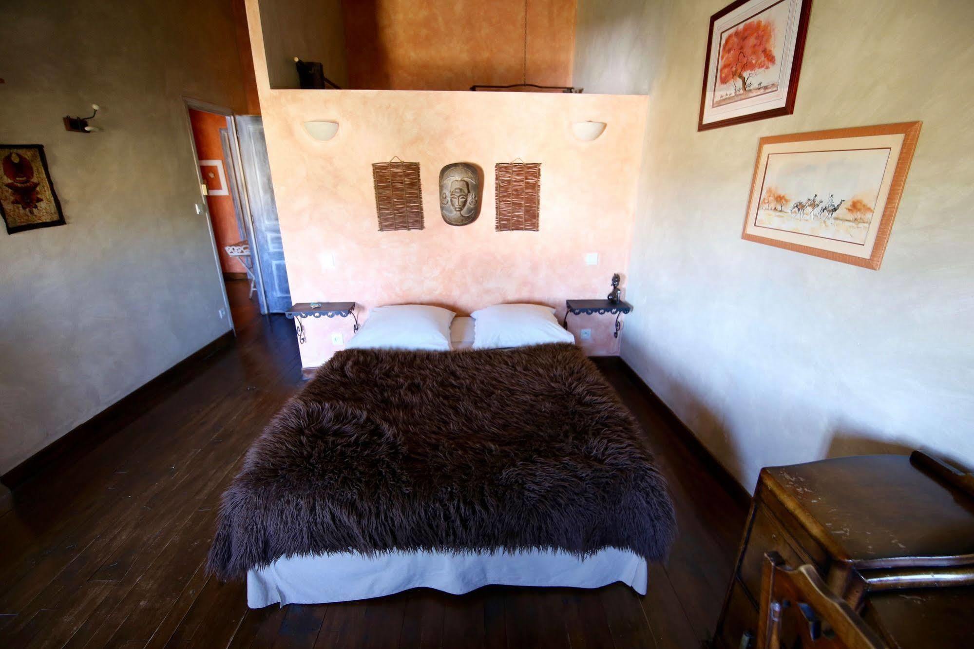 Domaine De Marseillens Bed & Breakfast Palaja Exterior photo